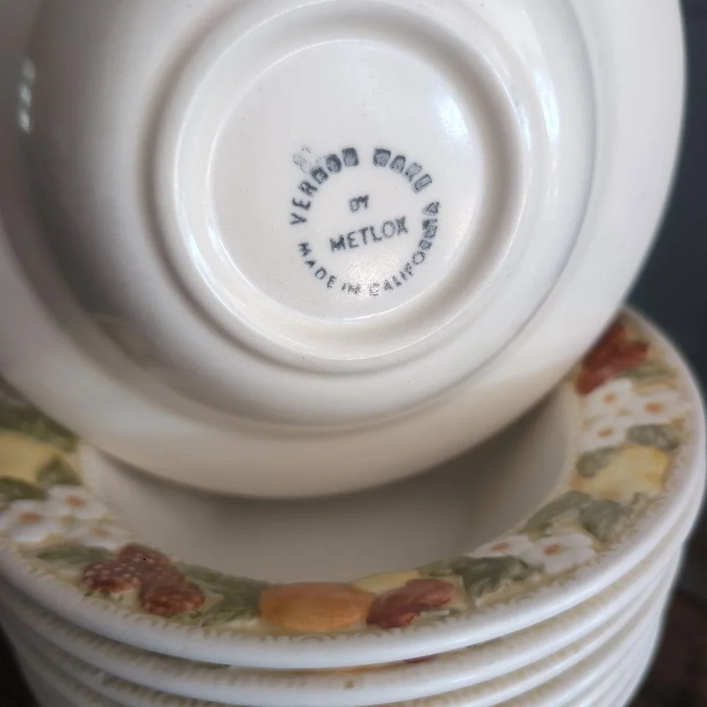 4 Vtg Metlox Vernon Ware Della Robbia 70s Fall Fruit Cereal Soup Bowls Set USA